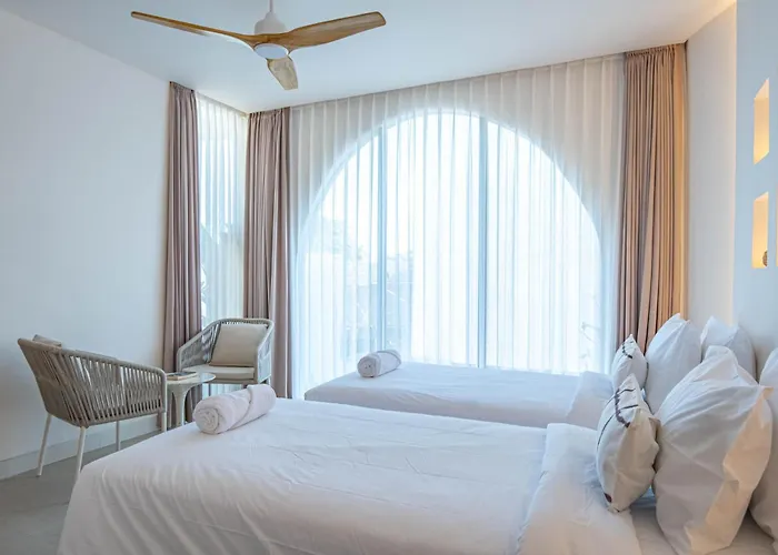 Kona Pererenan Villa *